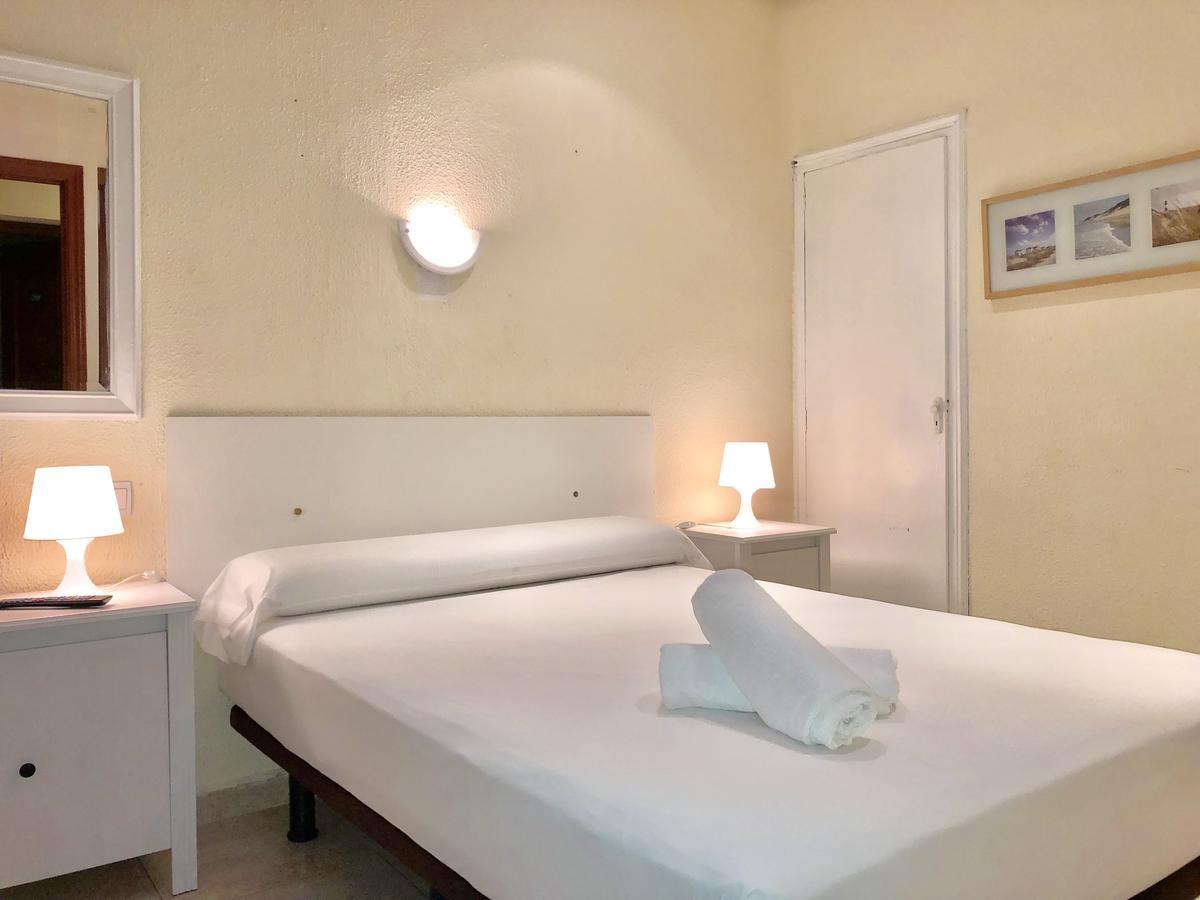 Hostal Arriaza Madrid Dış mekan fotoğraf