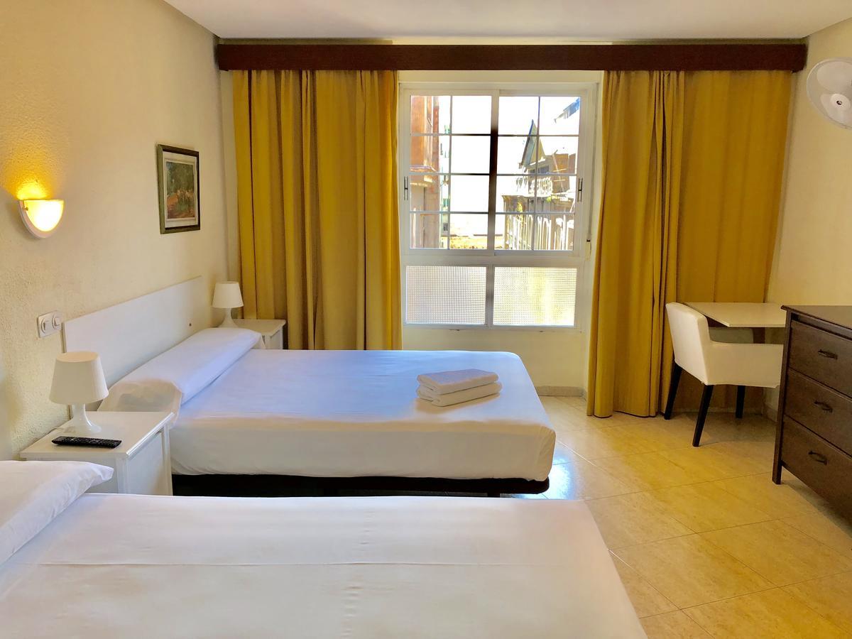 Hostal Arriaza Madrid Dış mekan fotoğraf