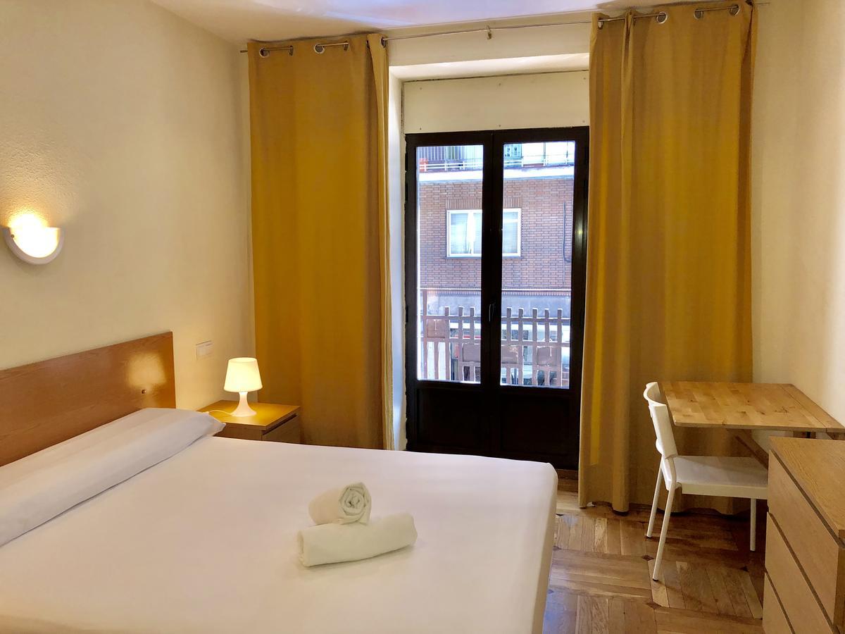 Hostal Arriaza Madrid Dış mekan fotoğraf