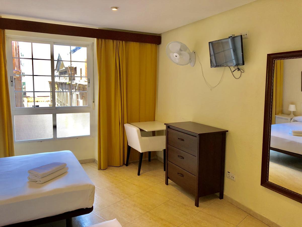 Hostal Arriaza Madrid Dış mekan fotoğraf