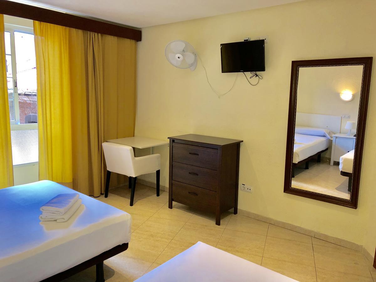 Hostal Arriaza Madrid Dış mekan fotoğraf
