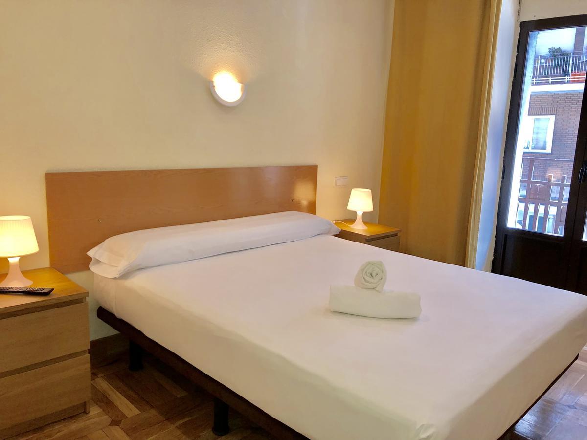 Hostal Arriaza Madrid Dış mekan fotoğraf