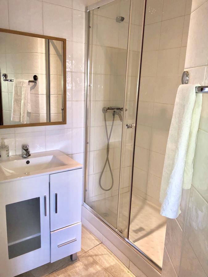 Hostal Arriaza Madrid Dış mekan fotoğraf